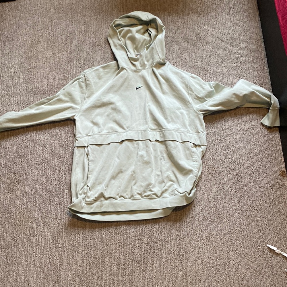 Nike XL Hoodie dual pockets